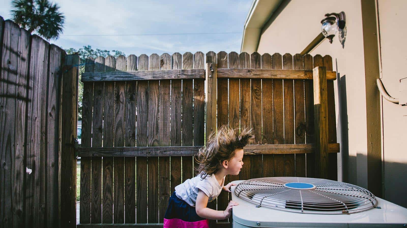 air conditioner fan runs but compressor does not